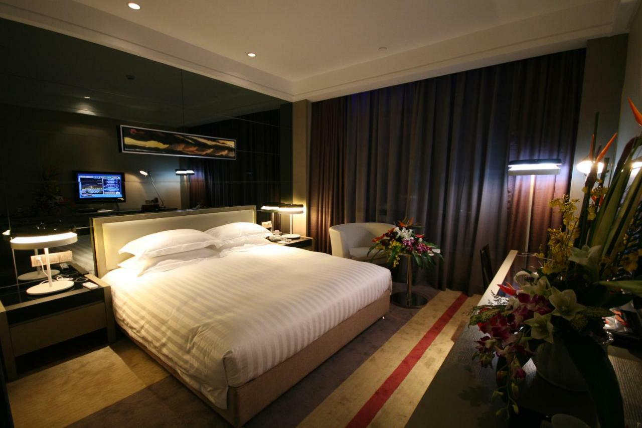 Four Seasons Rayli Hotel Ningbo Extérieur photo